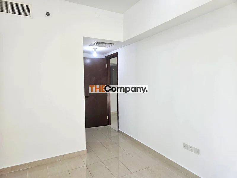 Elegant 1-Bedroom Apartment with Balcony in Al Maha Tower, Al Reem Island63846252410241112