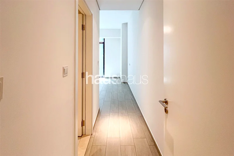 Corner Unit | Available Now | Ellington63756191371393112