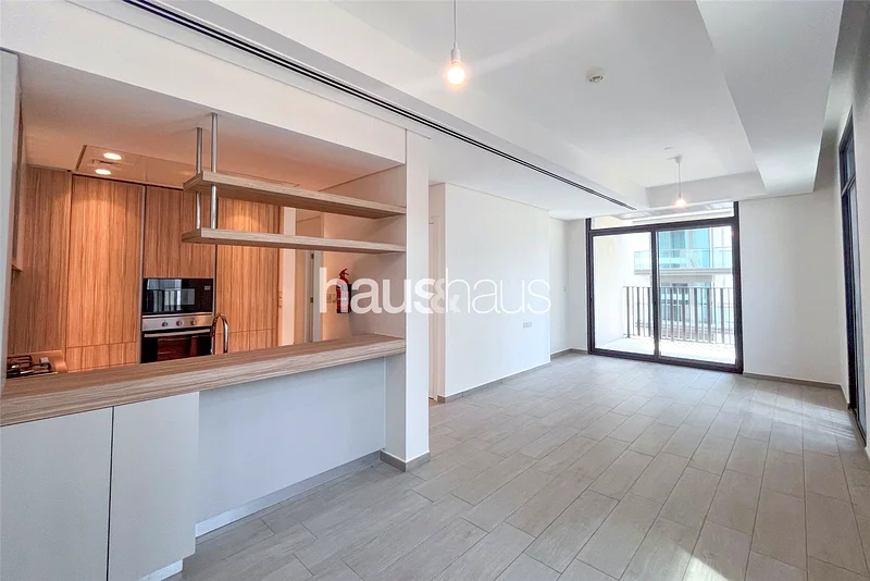 Corner Unit | Available Now | Ellington63756191371393110