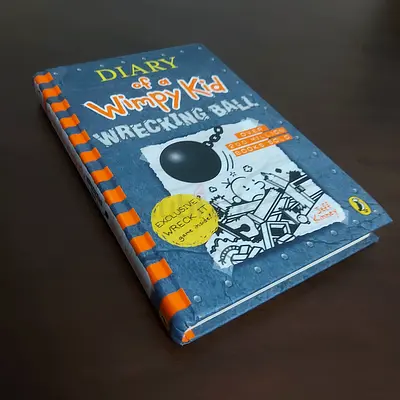 Diary of a wimpy kid (WRECKING BALL) HARD COVER