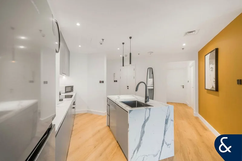 Fully Upgraded | Vacant Now | High Floor64041030958337113
