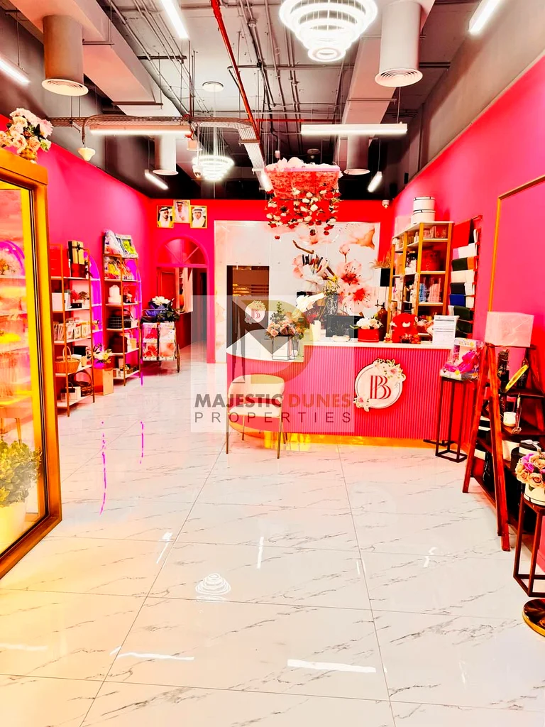 Genuine Listing – Huge Shop for Rent in Lawnz by Danube, International City | 1,057 Sqft64064021676163112