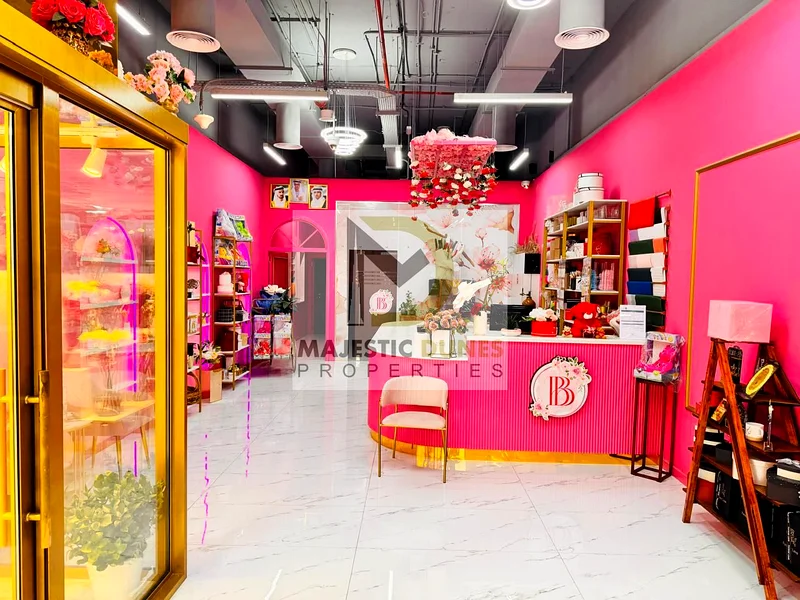 Genuine Listing – Huge Shop for Rent in Lawnz by Danube, International City | 1,057 Sqft64064021676163111