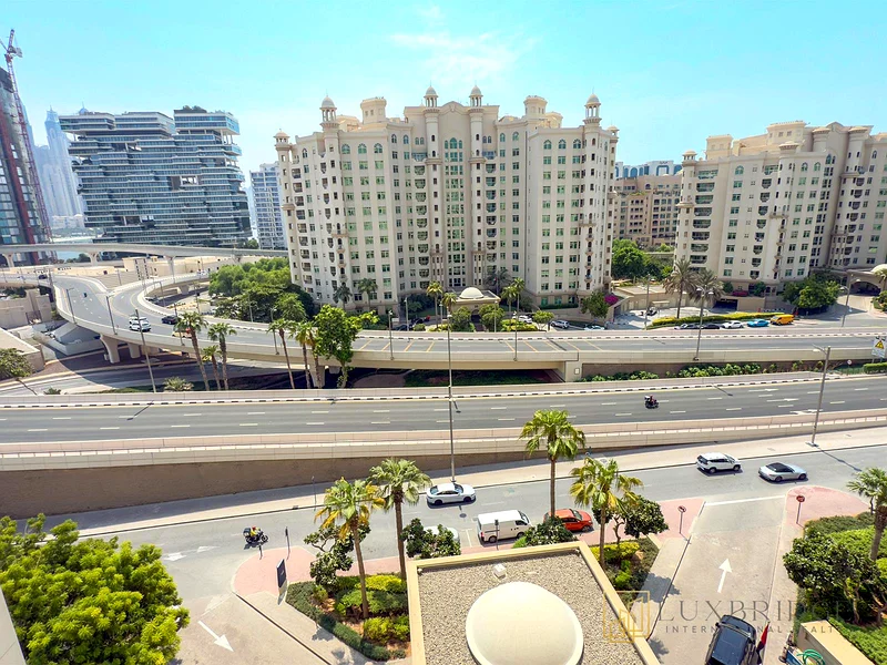 Vacant | Fully Furnished | Upgraded64010344909826110