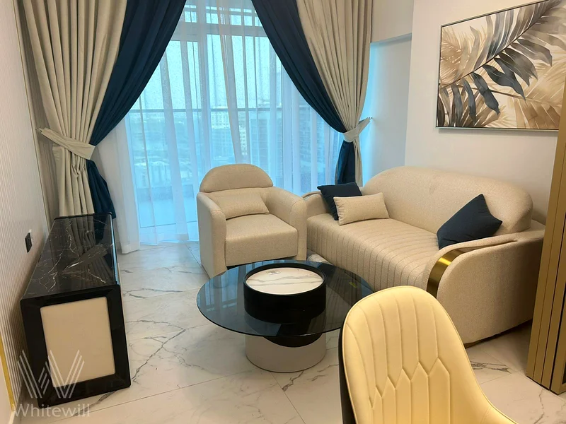جديد بالكامل | طابق متوسط | مؤثث بالكامل | شاغر64023109508610111