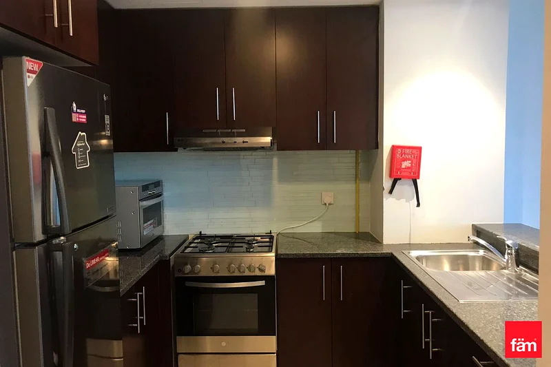 Best price | Great location | Well connected63967757211266113