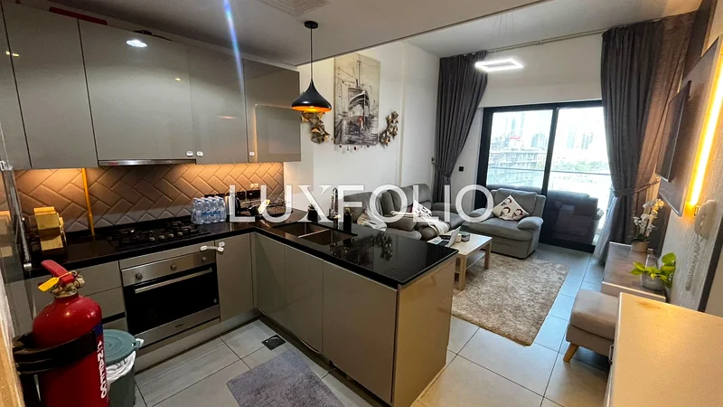furnished | large layout | Storage room63778781637635111