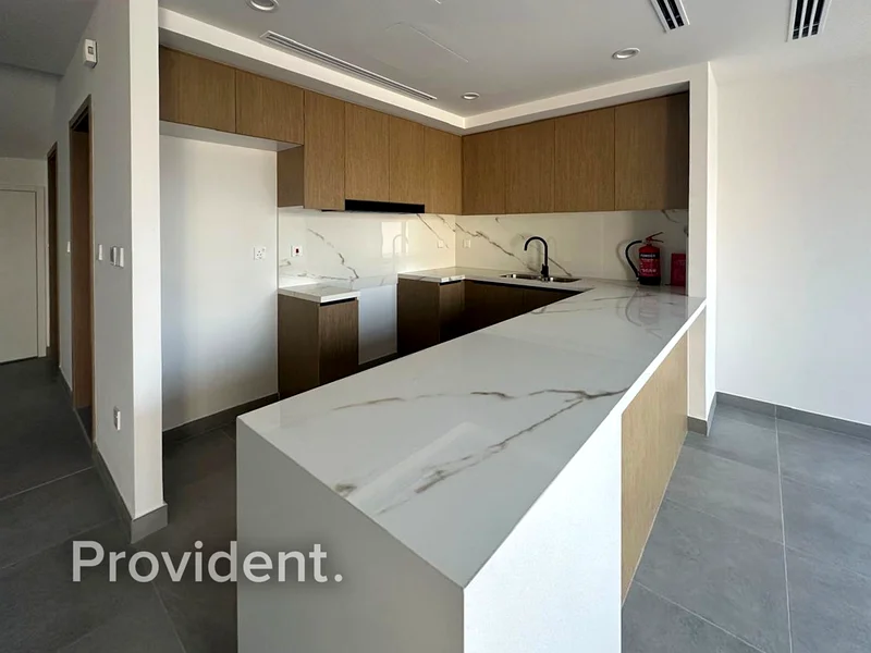Brand New | Specious | Open View63735956352001112