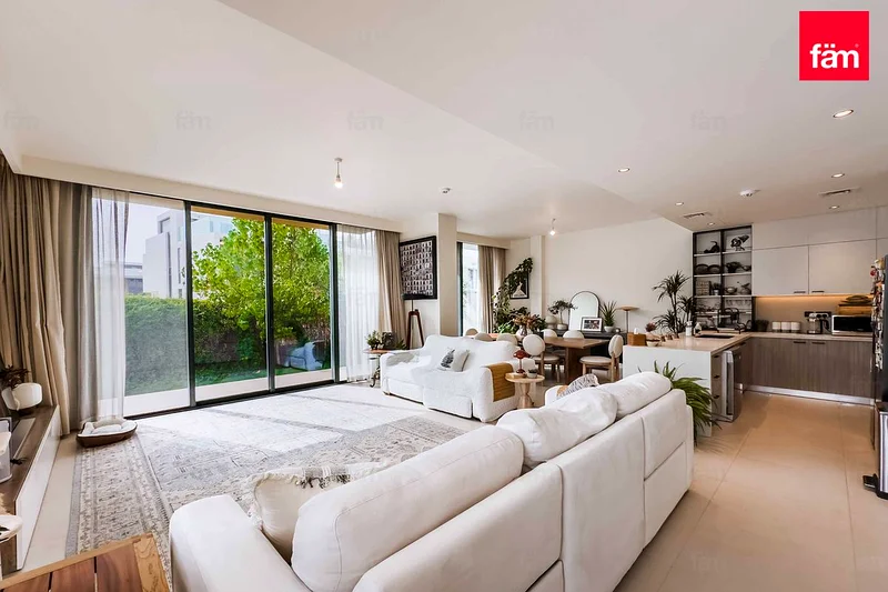 Extended | Well Maintain | Largest Plot64043013130883114