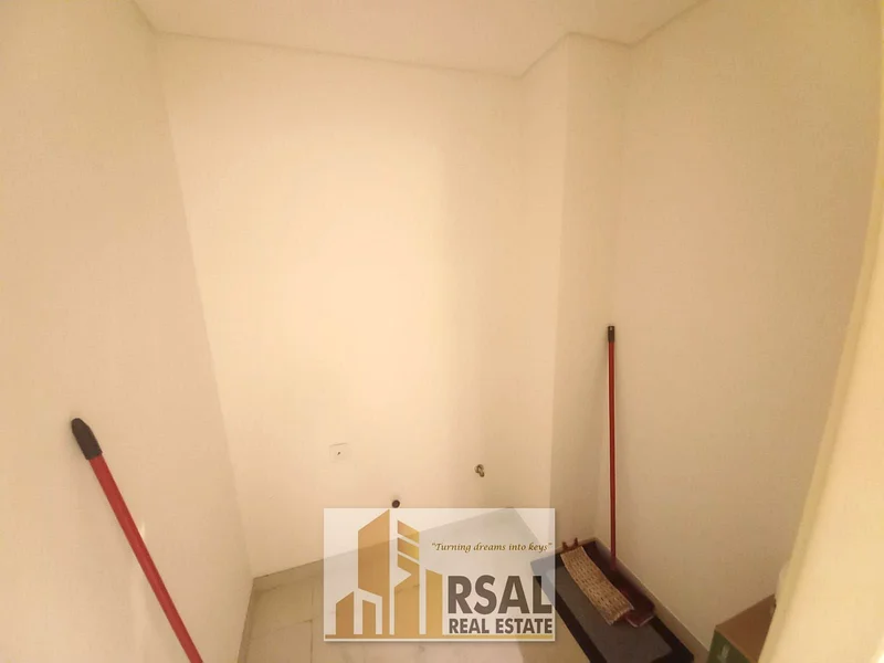 🏡 فيلا تاون هاوس فاخرة مكونة من 3 غرف نوم للإيجار في مجتمع سراب، الشارقة! 🌟63706404260098111