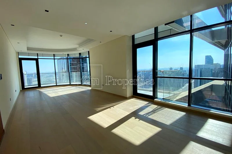 Best Location | Spacious and Bright Ready to move63769140050946110