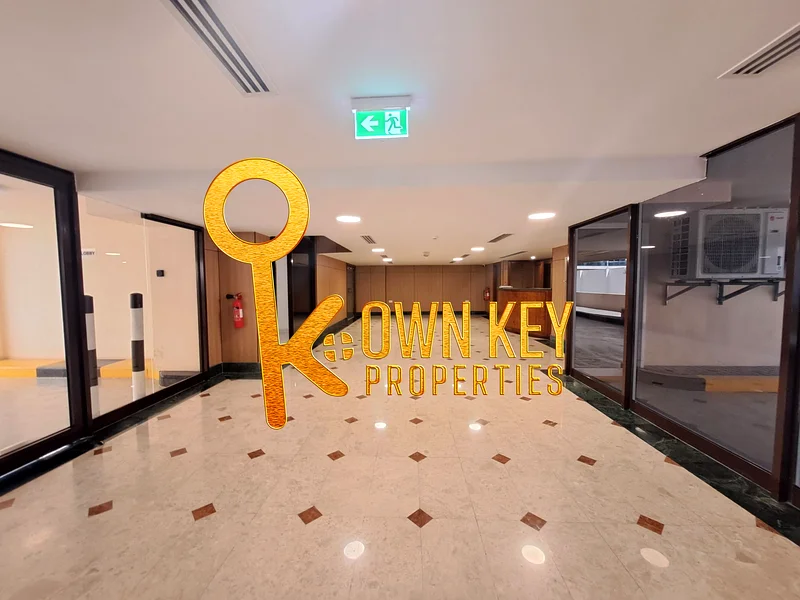 Lavish Studio Apartment Only 45K Very Close Burjman Metro63767363418241110