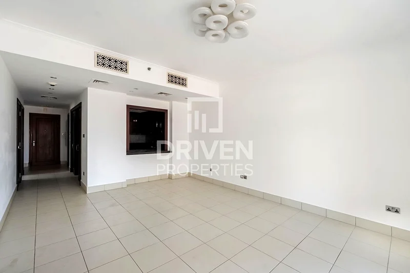 Standout Unit | Vibrant Community | Vacant63771612439553111