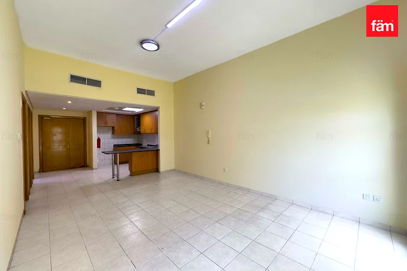 1BHK Spacious Layout | Near Pool and Metro63936255309185111