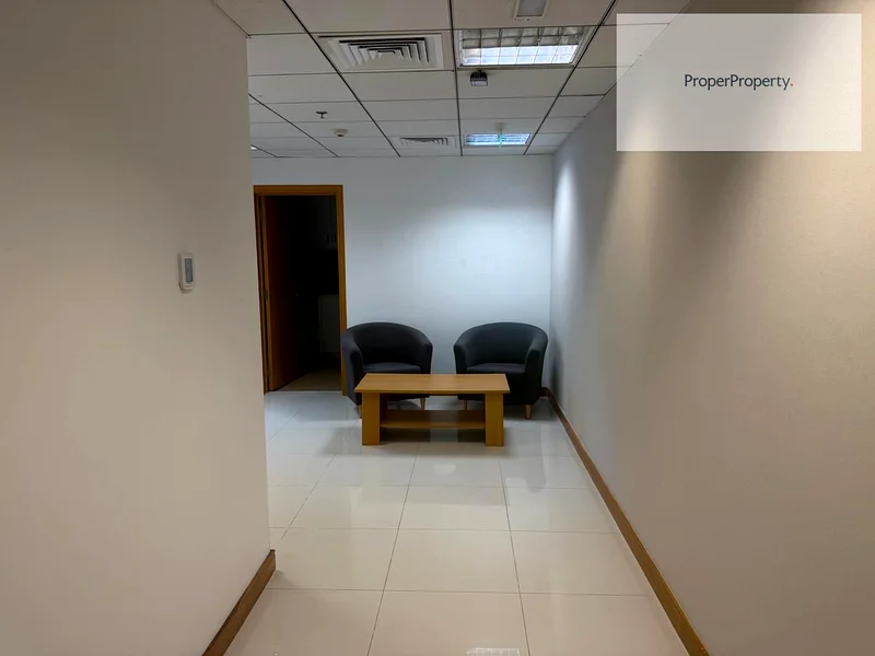 مكتب مفروش بالكامل للإيجار في برج فورتشن، الطانية الخامسة63816567464194111