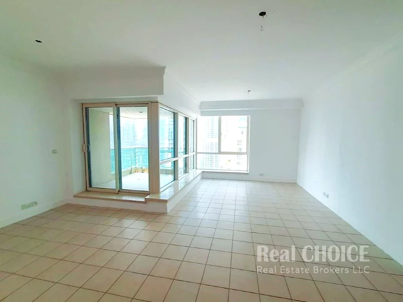 Lake View | Spacious | Luxury 2BR Apartment63799342339713113