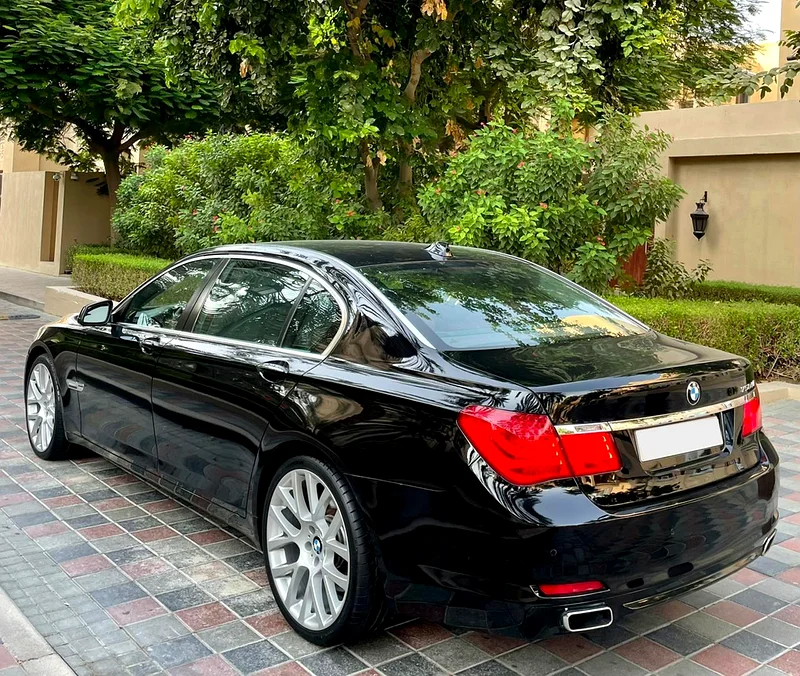 LOVELY BMW 750LI V8 — RADAR 
HIGHEST CATEGORY — FREE ACCIDENTS63699047968131111