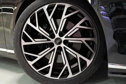 صورة مصغرة 12 لـ 2023 AUDI A8