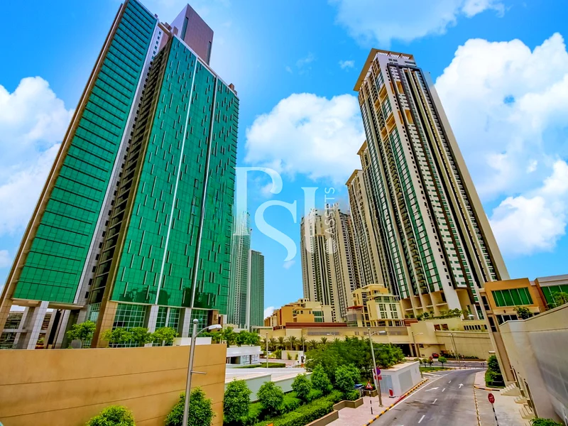 شقة واسعة | غرفة خادمة | استثمر الآن63846774172289111