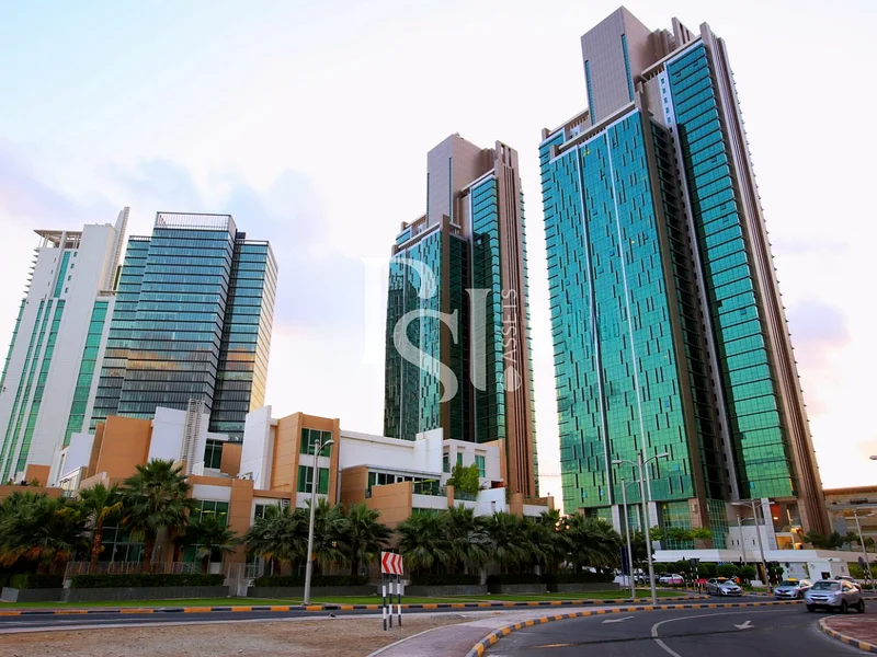 شقة واسعة | غرفة خادمة | استثمر الآن63846774172289112