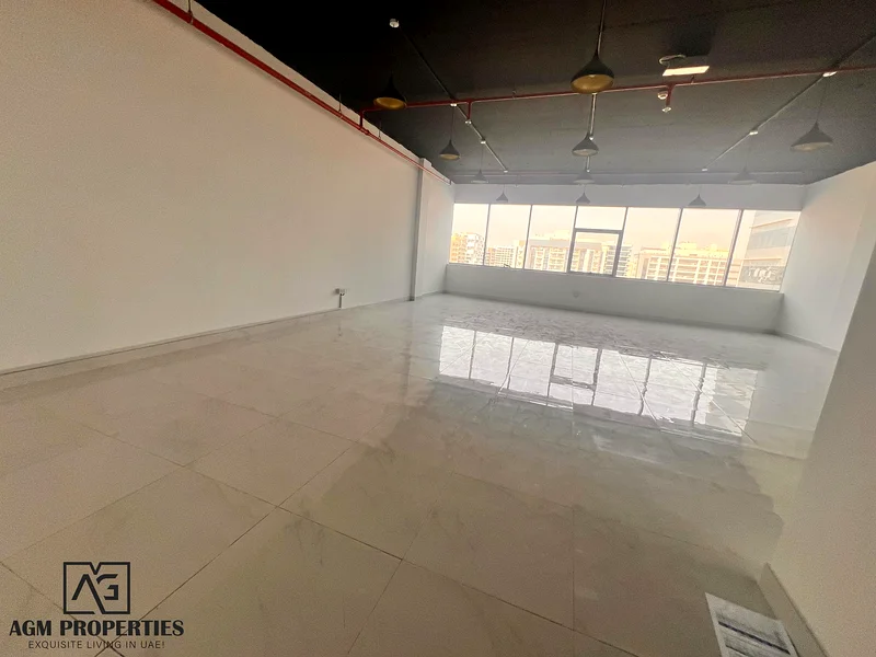 موقع ممتاز شاغر جاهز للانتقال63824680944641113