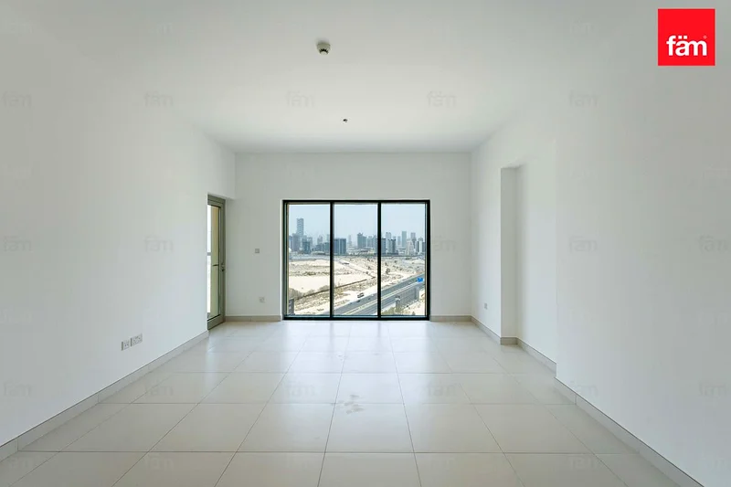 Spacious | Balcony | Prime Motor City Location63727297796225111