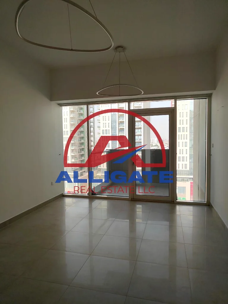 STUDIO WITH BALCONY / HUGE LAYOUT / HIGH FLOOR /64158508728579113