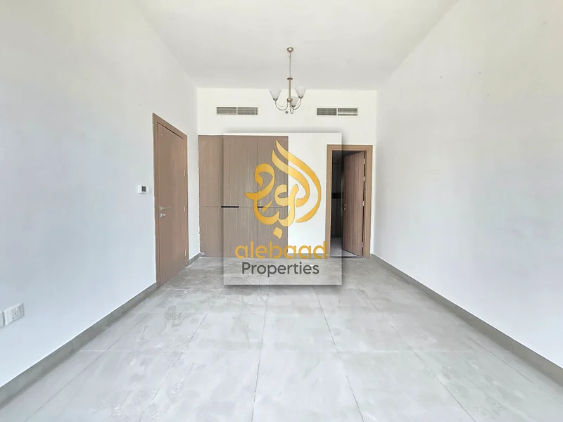 مبنى جديد كليًا \\ شقة واسعة من غرفة نوم واحدة + غرفة غسيل \\ حمامان \\ بلكونة \\ صالة ألعاب رياضية \\ مسبح \\ للعائلة63742571212675112