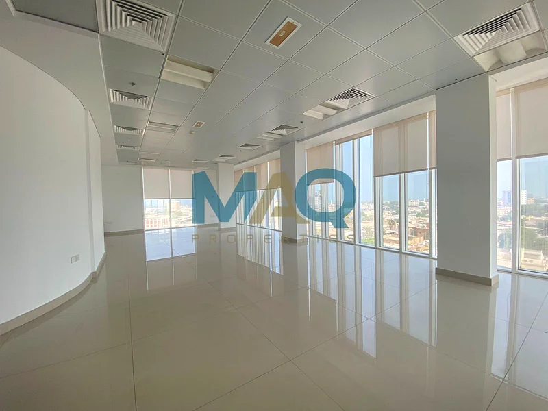Office Space | Sea View | Prime Location64061711364866111