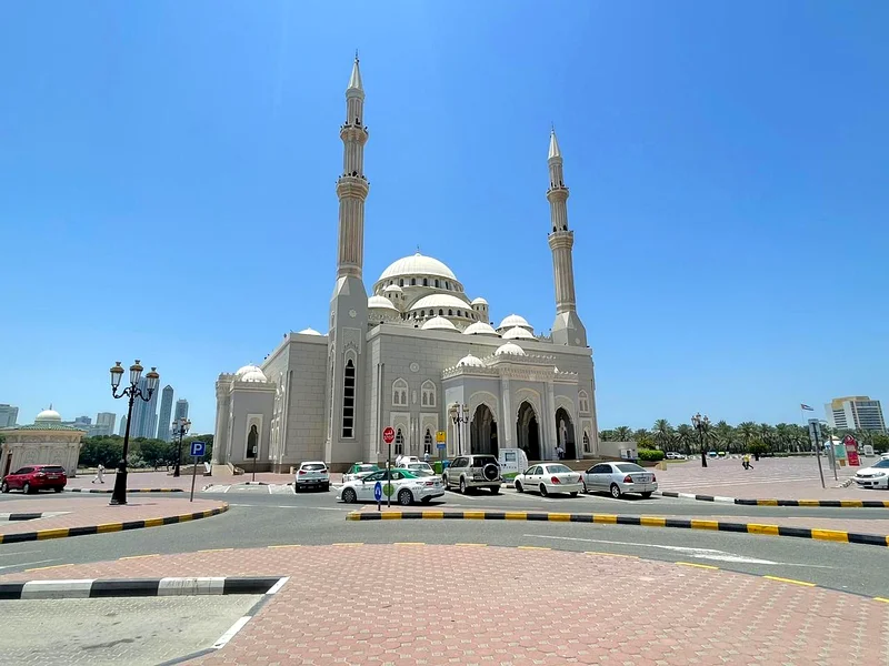 محل للإيجار، مكيف مجاني، مقابل مسجد النور63816452036355111