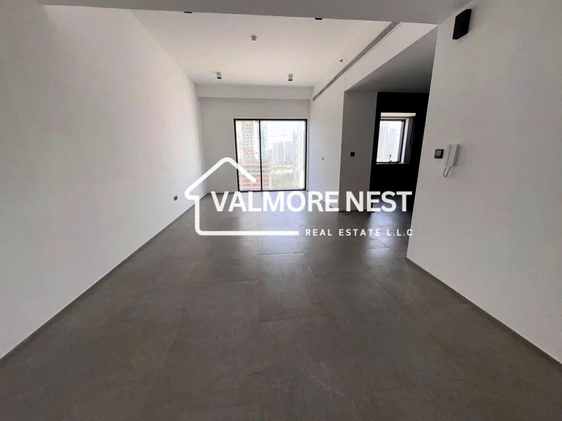 Spacious | Huge Layout | Prime Location63789070330755112
