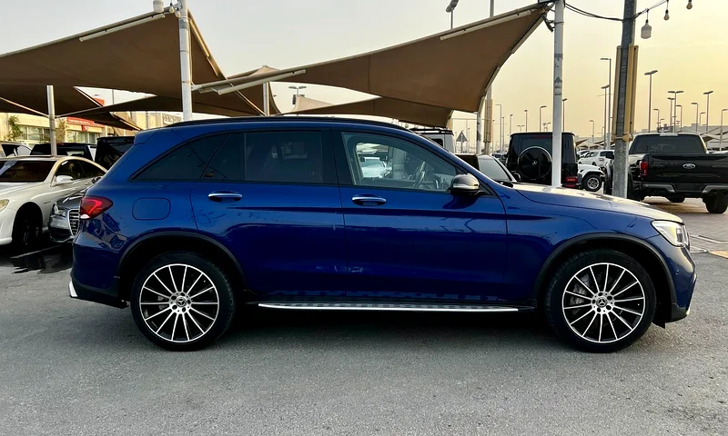 مرسيدس GLC 300 KT AMG63700381325315112