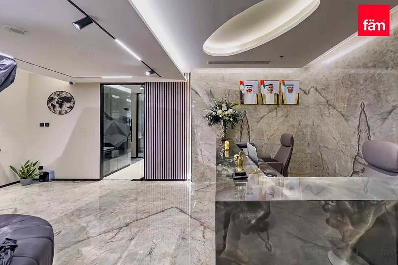 FULL FLOOR FOR SALE| FULLY UPGRATED |BUSINESS BAY63826268238210114
