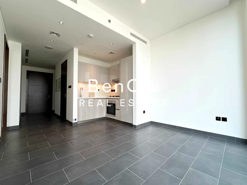 Lagoon Views | 30+ floor | PHPP 2 years64018628319875111