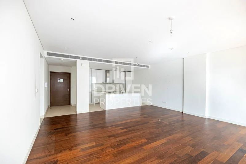 Spacious and Bright | Multiple Options Available63948478431875111