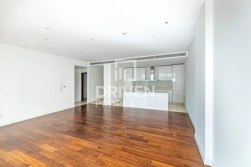 Spacious and Bright | Multiple Options Available63948478431875110