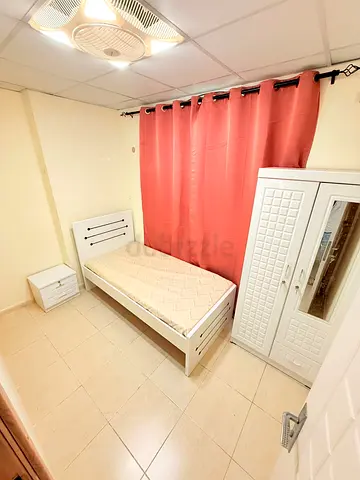 EXECUTIVE PARTITION ROOM FOR INDIAN MALE IN CBD BUILDING