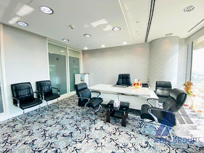 Large Exquisite Office for Rent in Burjuman Tower | Window Access | Linked with Mall & Metro | Fully Furnished64051355372675110