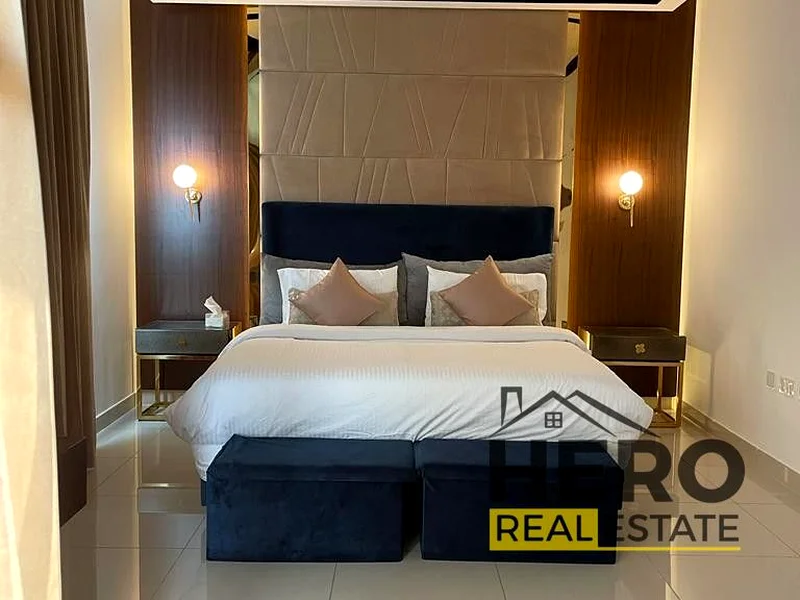 Opulent Townhouse | Sleek Design | Ideal Location !63839076232066113