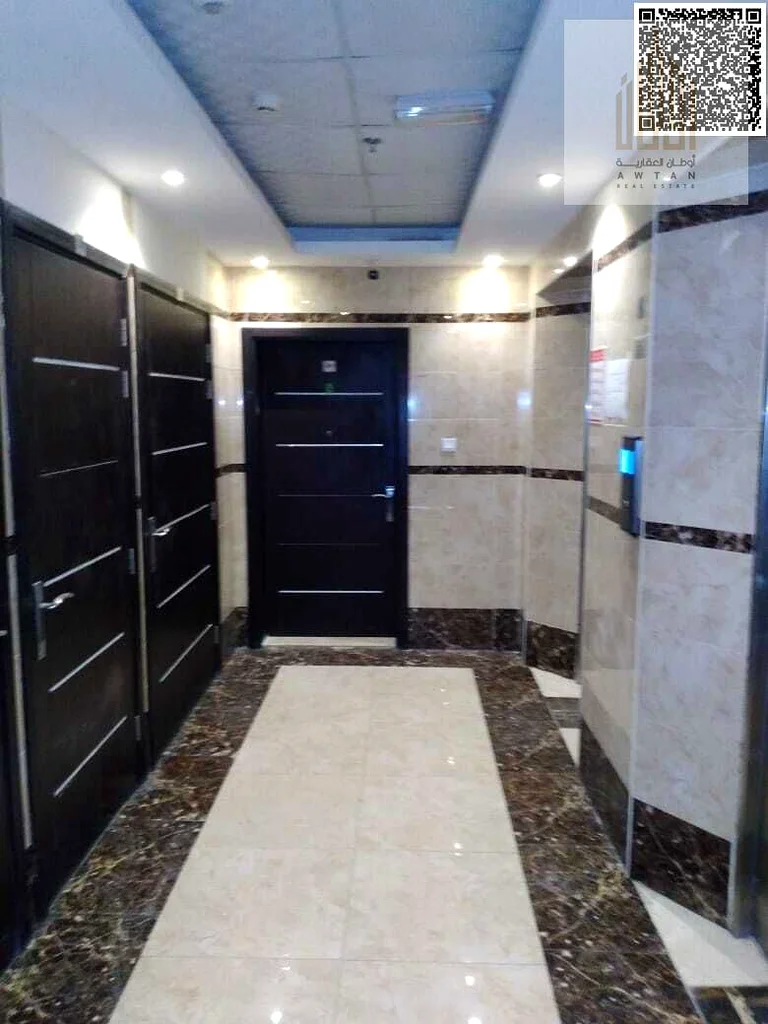 مبنى تجاري للبيع مع دخل ممتاز وموقع رائع63818838460929114