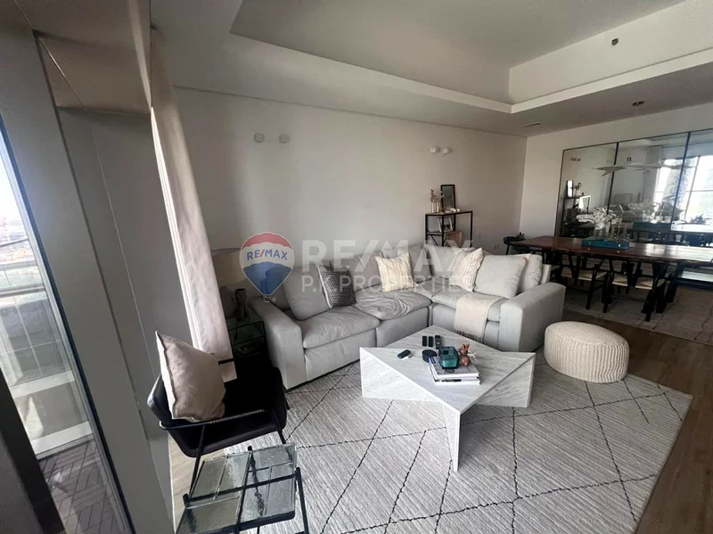 Upgraded | Unobstructed View | Semi Furnished63789168528002110