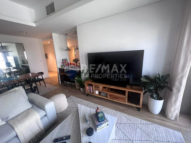 Upgraded | Unobstructed View | Semi Furnished63789168528002111