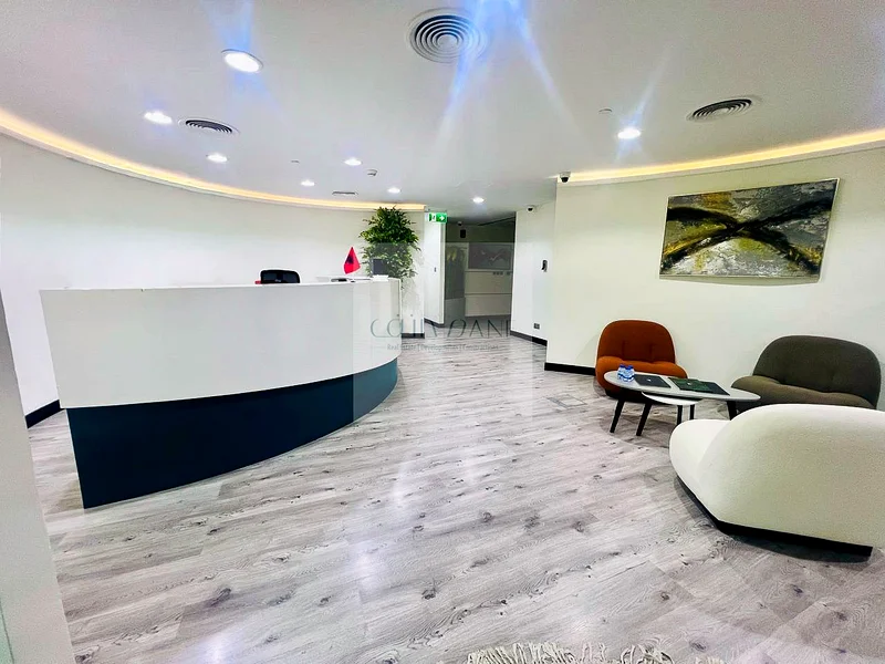 مجهز وواسع | وصول سهل إلى مترو خليج الأعمال | غير مفروش63815336942978112