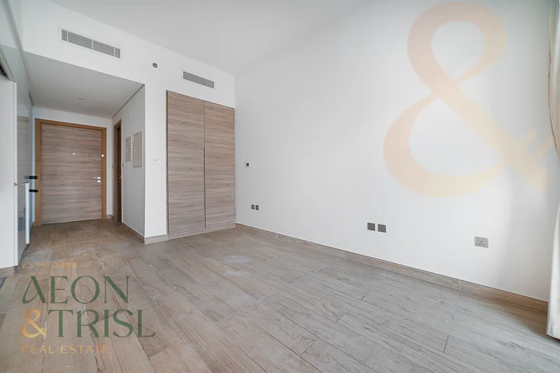 Modern Studio | High-Floor | Partly Furnished64039157724545112