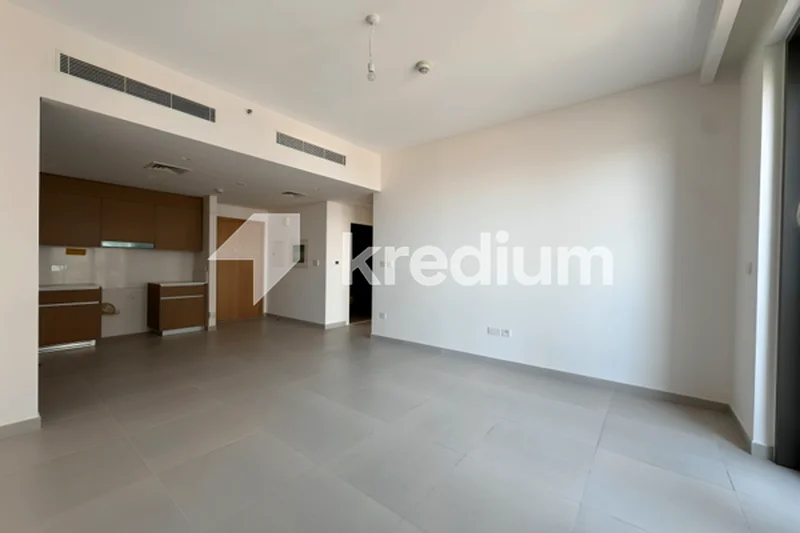 Unfurnished | Flexible Cheques | Available Dec63758843819393113
