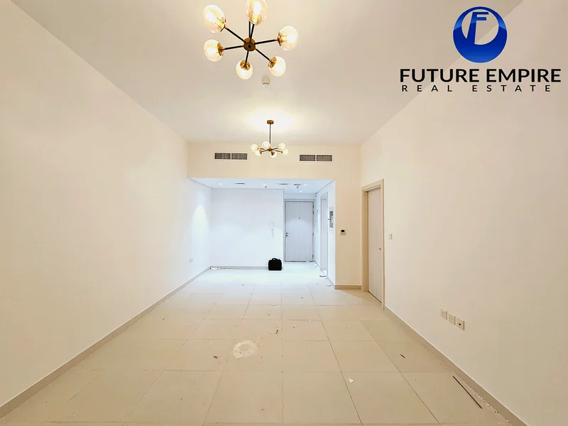 Luxurious 1BHK | Garden | Basketball Courtyard63739554597379111