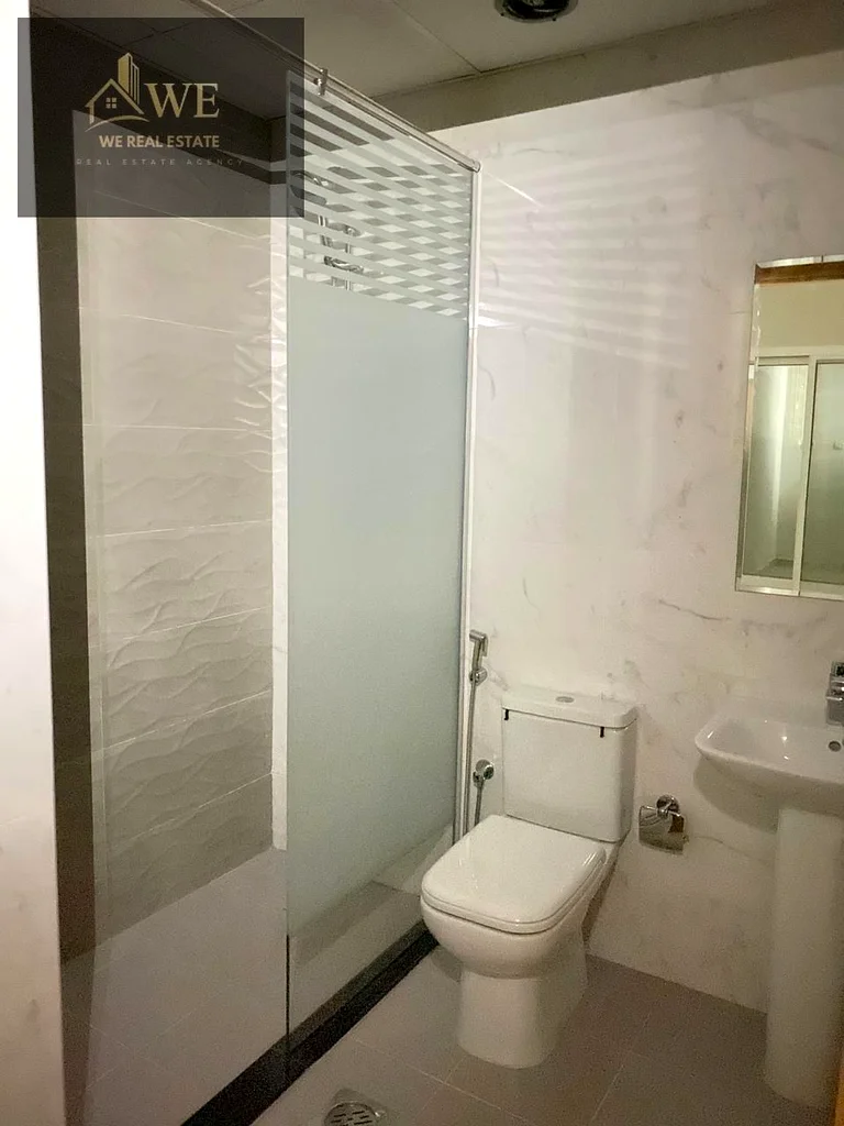 We are pleased to offer a  apartment located in a prime location in Ajman, in Gulf Tower, featuring a stunning view of Emirates City. The apa63887611646723112