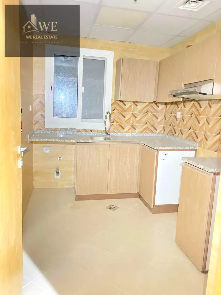 We are pleased to offer a  apartment located in a prime location in Ajman, in Gulf Tower, featuring a stunning view of Emirates City. The apa63887611646723113