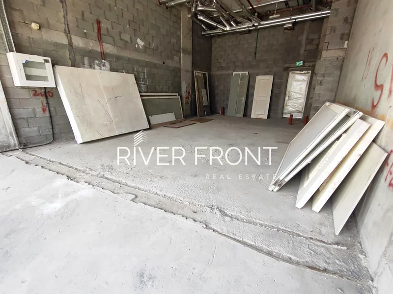 Shell and Core | Vacant | Good Location64063581270019112