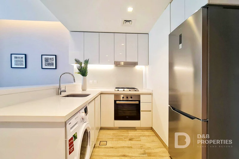 Vacant 1 Bed | Furnished |  | Nice building63798615421570114